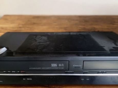 Toshiba VHS/DVD Player