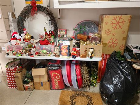 Large Christmas Cleanout:Peanuts/Ornaments/9' Christmas Tree/Wreaths & Much More