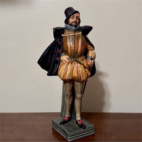 Royal Doulton "Sir Walter Raleigh" HN 2015 Figurine