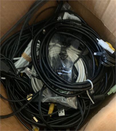 Mixed Assortment Of Electronic Cables & Connectors - HDMI, USB, Coaxial/SDI