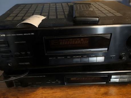 Onkyo Audio/Video Amplifier MOD A-SV 210 & Quartz Synthesized Tuner MOD T-4010