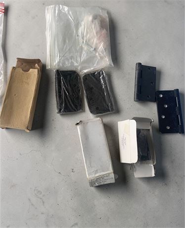 Hardware Lot - Bommer Spring Hinges