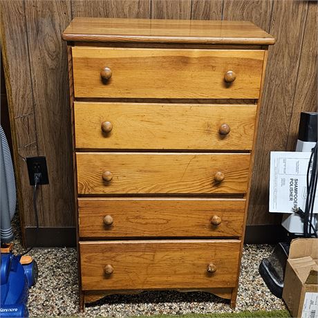 Small Oak Wood Dresser