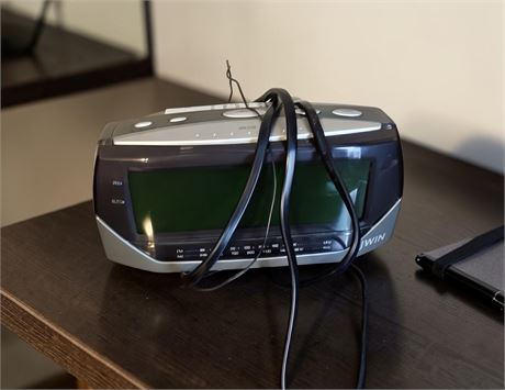 Emerson Research SmartSet Digital Clock Radio