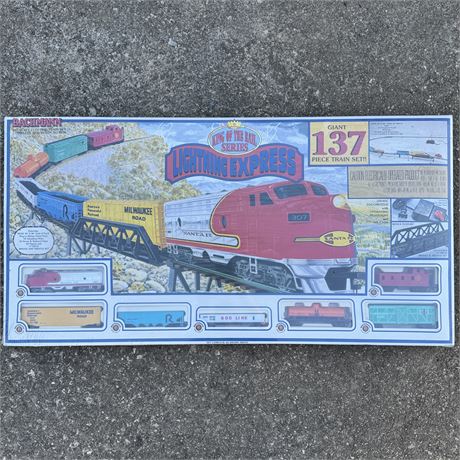 SEALED! - Bachmann Lightening Express King of the Rail Train Set