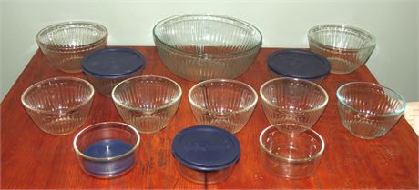 Pyrex Bowls