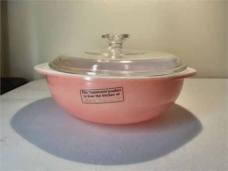 Pyrex Flamingo Pink Lidded Baking Dish