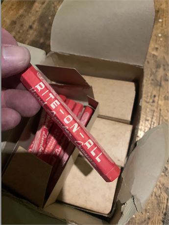The Art Crayon Co. Inc. No. 5903 S Hard Red Lumber Crayon Lot