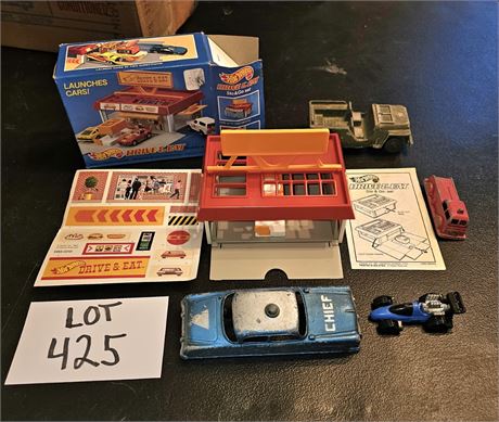 1987 Hot Wheels Drive & Eat With Box, Metal Police Car & Army Jeep