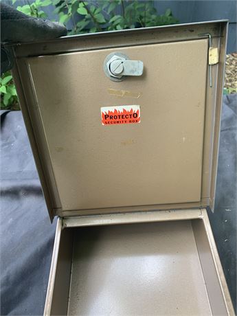 Protecto Metal Lock Box