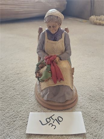 Tom Clark Creations 1995 "Anne" Gnome Figurine