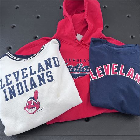 Vintage Cleveland Indians Sweatshirt, Hoodie and T-Shirt