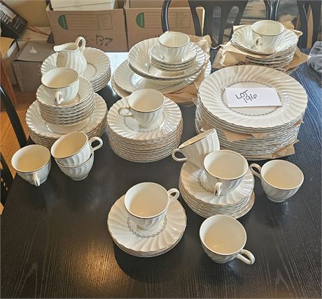 Homer Laughlin "Arcadia" Swirl Pattern China Dinner Set Over 80 Pieces