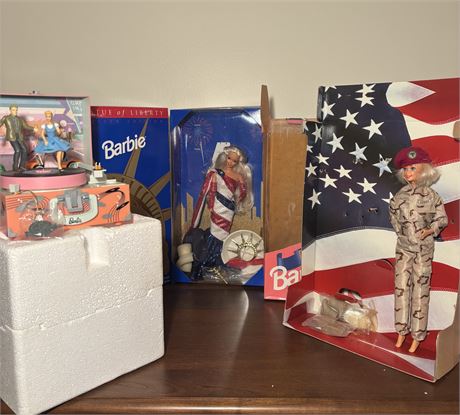 Mixed Barbie Lot - Army Barbie, Statue of Liberty & Enesco Action Musical