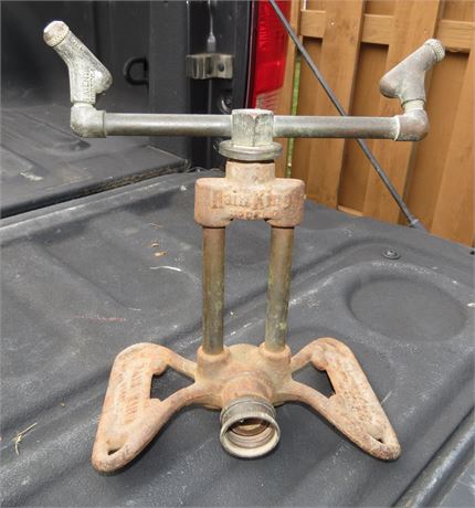 Vintage Rain King Lawn Sprinkler