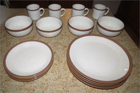 Pfaltzgraff "Carmen" Dishes
