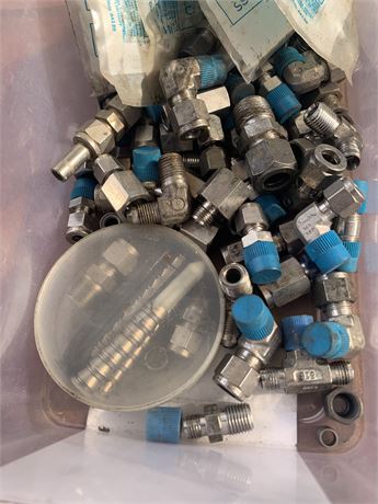 Stainless Steel Pipe Fittings Lot