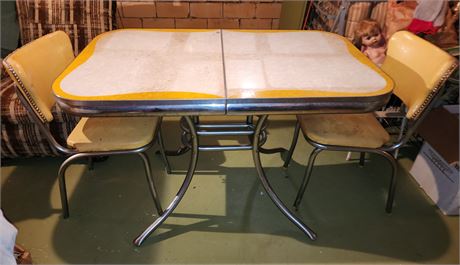 M.C.M. Retro Table W/Chairs