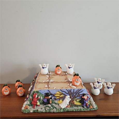 Cute Halloween Resin Tic-Tac-Toe Board w/Ghost & Pumpkin Pawns