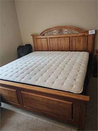 Wood Bed With Sealy Mattress King Size
