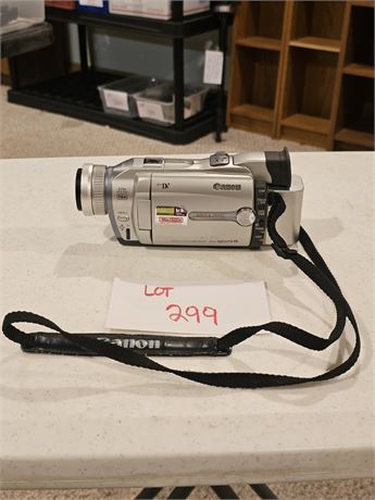 Canon Mini DV Mega Pixel 320X Digital Zoom Optura 10 Camcorder