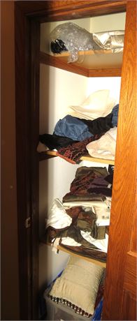 Linen Closet Cleanout: Drapes, Throw Pillows, Etc