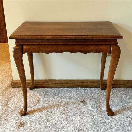 Solid Wood Tea Table with Pull Out Drink Trays