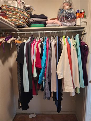 Women's Clothing Clean-Out