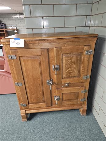 Antique Oak Ice Box Zinc Lined