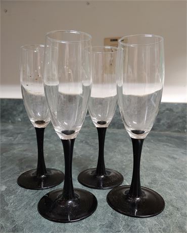 Vintage Set of 4 Black Stem Luminarc Champagne Flutes Made in France