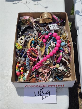 Flat Full Of Mixed Costume Jewelry Maker, Style & Color Vary- Necklaces