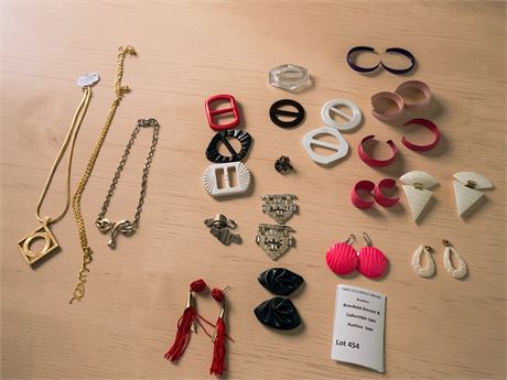 Vintage Jewelry - Open Cube Pendant Necklace, 1980s Scarf Clips & Earrings