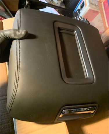 Black Center Console Armrest Lid For 2014-2017 Chevrolet Silverado