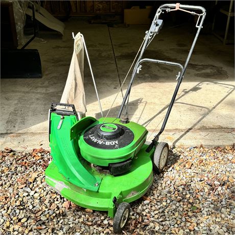 Lawn-Boy Walk Behind Lawn Mower - Model S21ZPNA