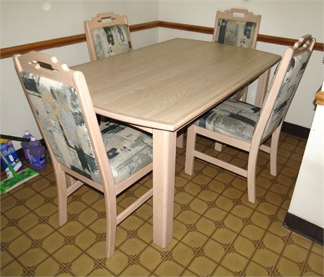 Small Dining Room Table, 4 Chairs