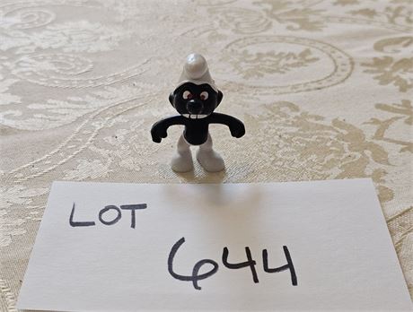 Vintage "Angry Smurf" Peyo Figurine - Features Black PVC Body, Portugal - White