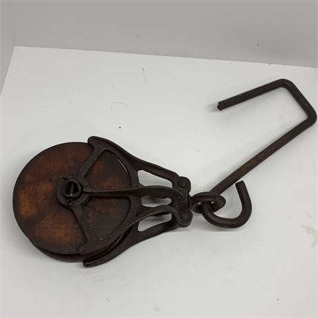 Antique Cast Iron and Wood 161 Pulley