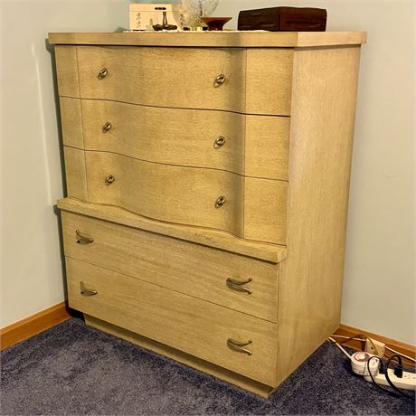 Mid Century Solid Wood 5 Drawer Dresser