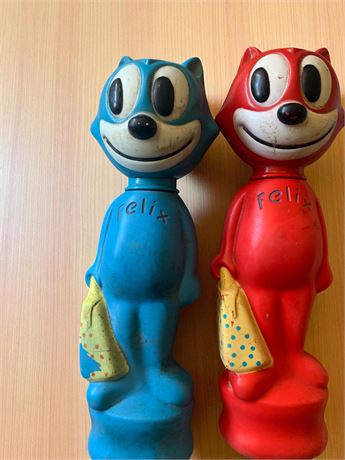 Soaky Bath Time Collectible Bottles - Felix the Cat in Red and Blue Lot of 2