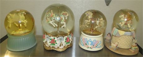 Carousel Musical Snow Globes