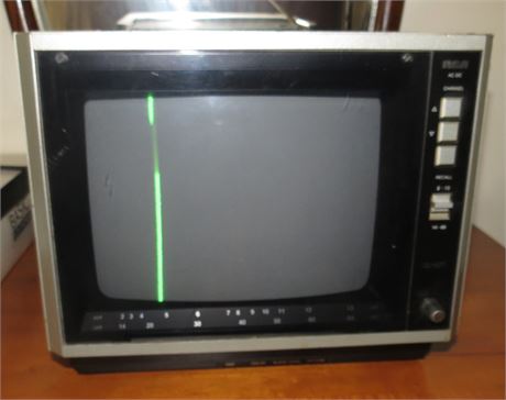 Vintage RCA 10" TV