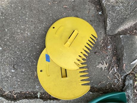 Pair of Yellow Leaf Scoops Hand Rake Yard Cleanup Mulch Spreading