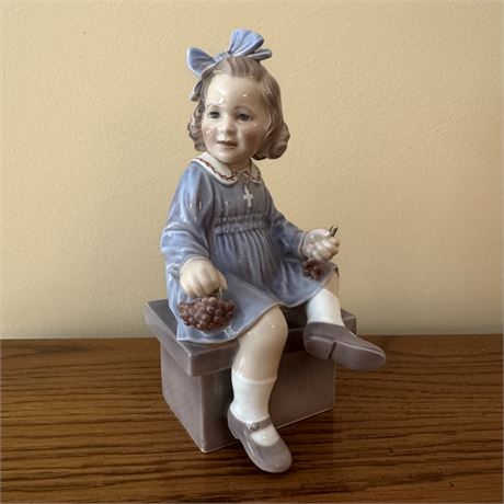 Dahl Jensen Girl with Berries RARE Porcelain Figurine - 7.75"H