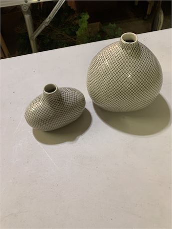 Asian Style Ceramic Pottery Bud Vases Set Of 2