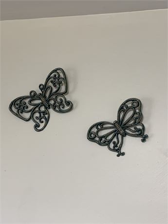 2 Piece Hamco Black Metal Butterly Art & Stained Glass Butterfly Wind Chimes