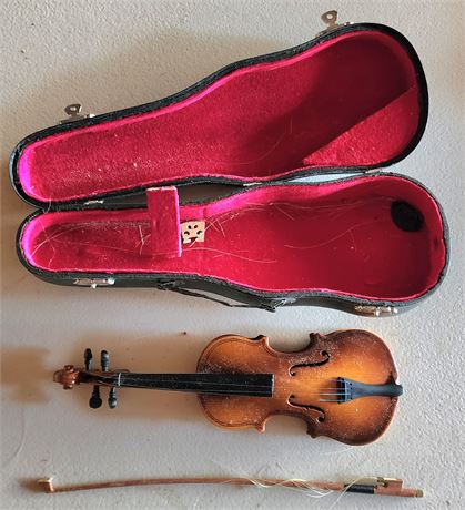 Small Violin Toy W/Case