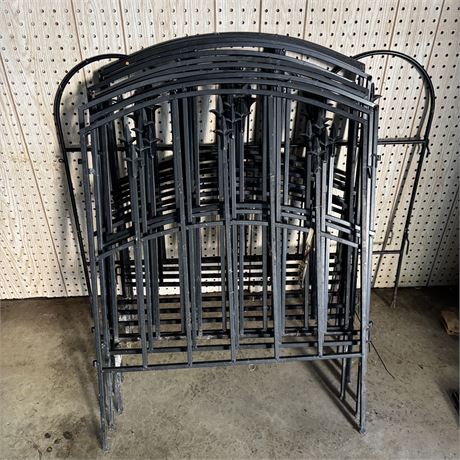 11-Piece No Dig Metal Fence or Garden Panels - 24 x 24" (not including stake)