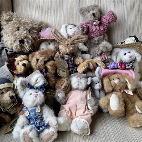 Assorted Boyd's Bears - Easter, Holiday Bears, Etc.