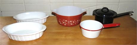 Pyrex, Enamelware, Laura Clementic Dishes