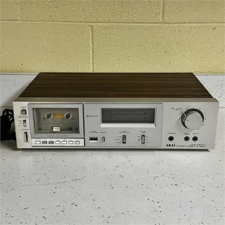 AKAI Model CS-F11 Stereo Cassette Deck w/ Manual